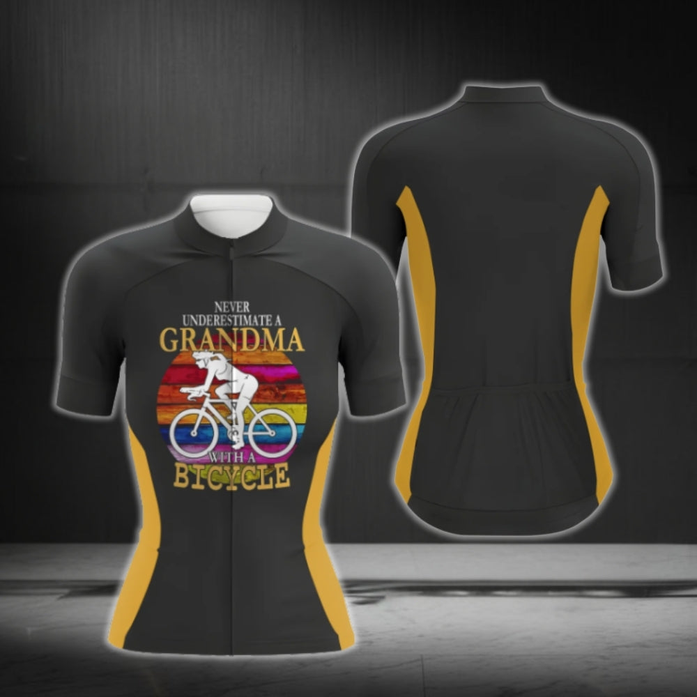 Never Underestimate A Grandma With A Bicycle Short Sleeve Women's Cycling Jersey, Funny Grandma Cycling Jersey CG0744