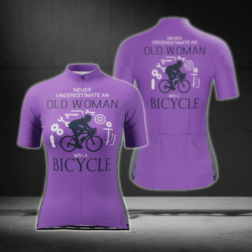 Never Underestimated An Old Women With A Bicycle Women's Short Sleeve Cycling Jersey, Funny Cycling Jersey For Ladies CG0429