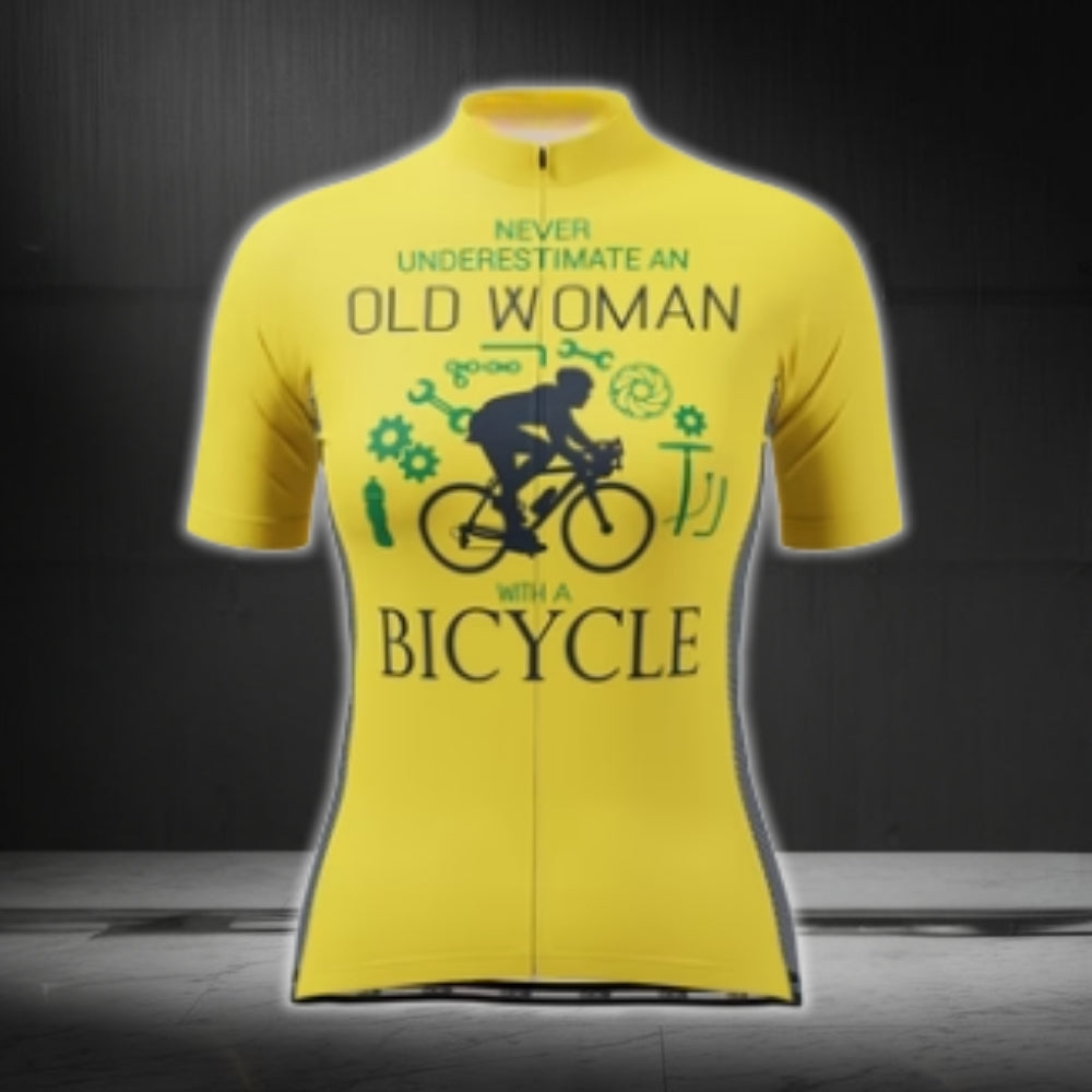 Never Underestimated An Old Women With A Bicycle Women's Short Sleeve Cycling Jersey, Funny Cycling Jersey For Ladies CG0429