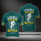 Never Underestinamte An Old Man With A Bicycle Men's Cycling Short Sleeve Jersey, Funny Cycling Jersey For Mens CG0350